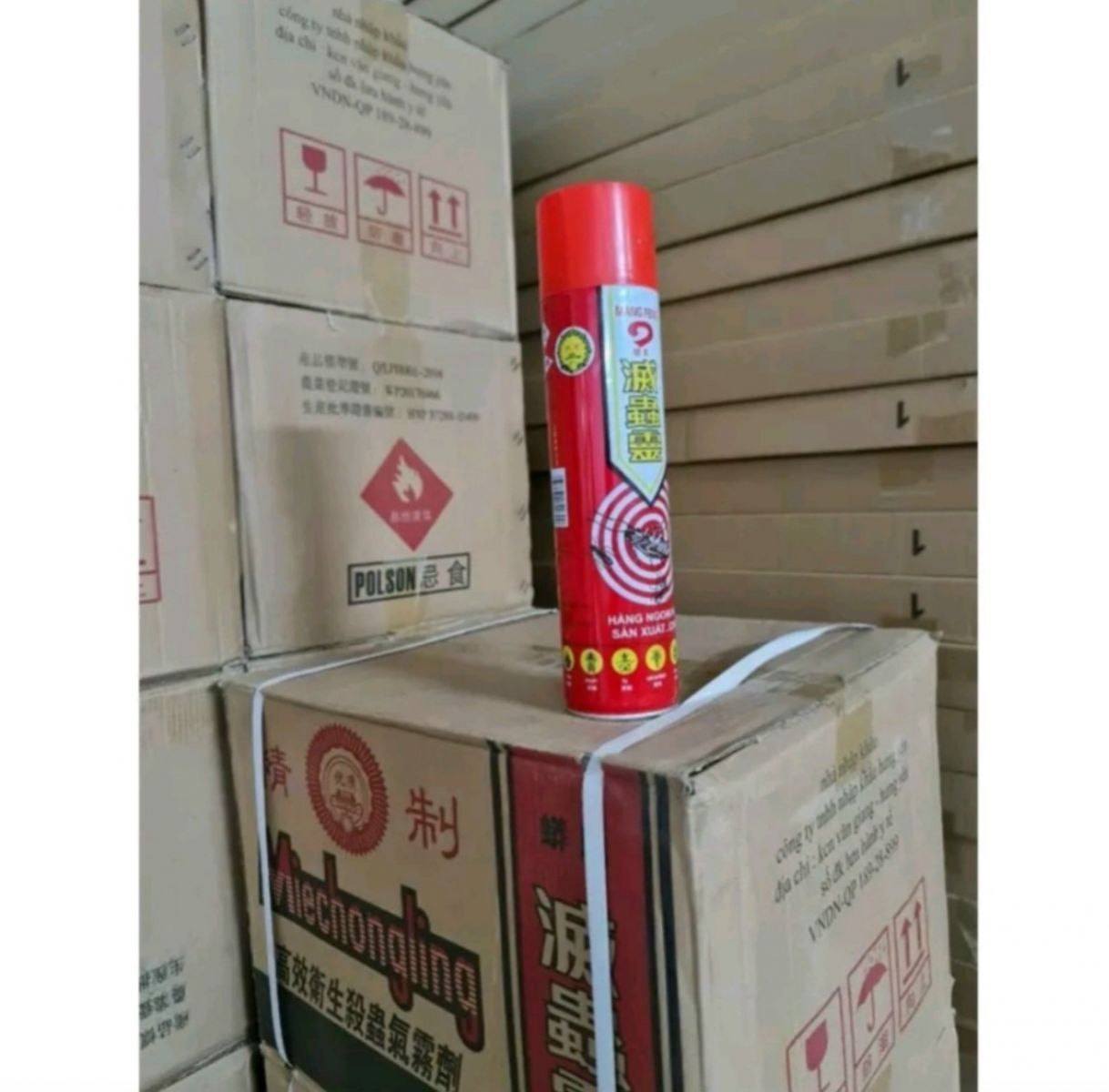 Bình xịt dán muỗi Jummo Hàng chuẩn nội địa- chai màu đỏ (T30) (Chai)