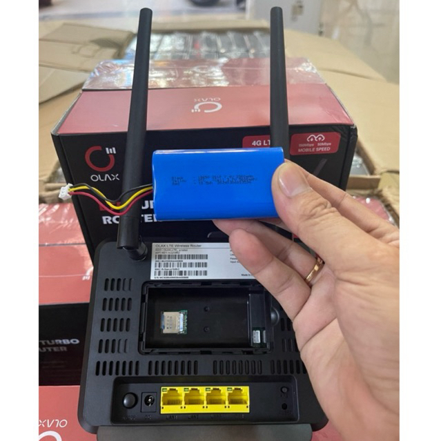 Phát Wifi Từ Sim 4G Olax MC60 Pin 5000mah